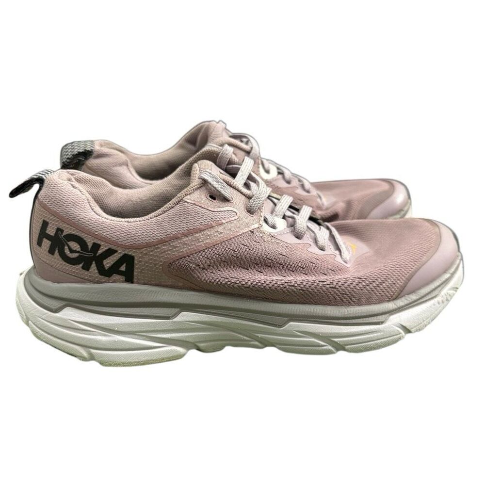 Hoka One One Challenger ATR 6 Lavender Trail Running Shoes Women’s Size 7.5 B
